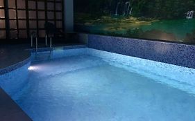 Relax And Pool Apartments Novi Sad