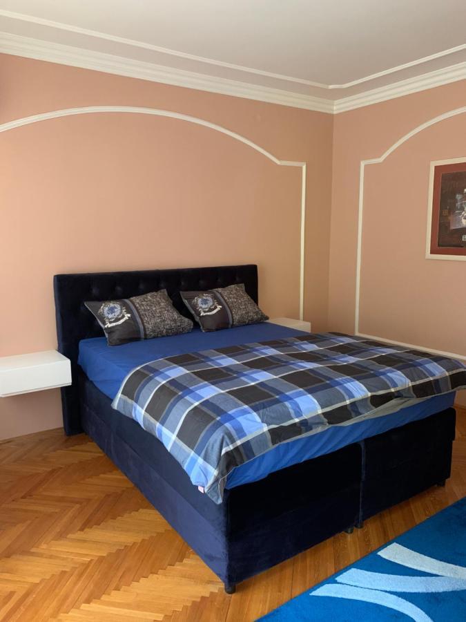 Relax And Pool Apartments Novi Sad Esterno foto