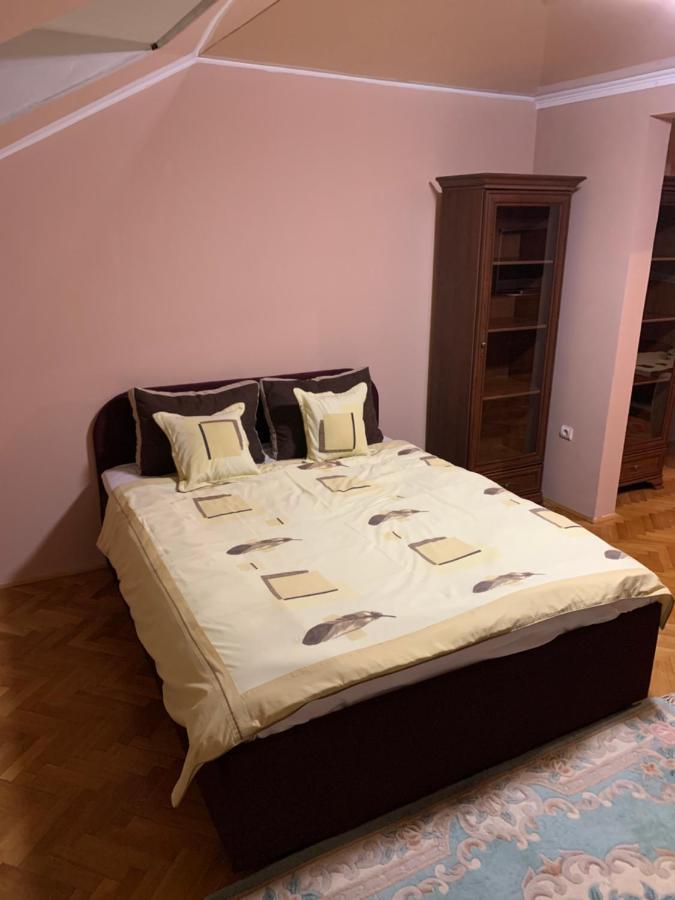 Relax And Pool Apartments Novi Sad Esterno foto